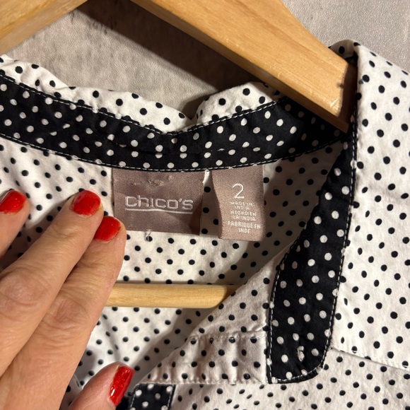 Chico's White and Black Button Down Shirt - Picture 3 of 9